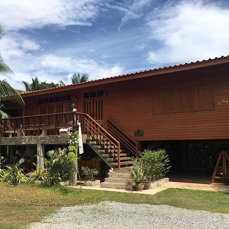 Saduemuenghomestay Phrae Bagian luar foto