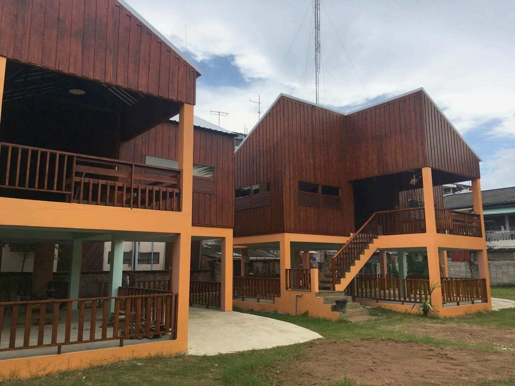 Saduemuenghomestay Phrae Bagian luar foto
